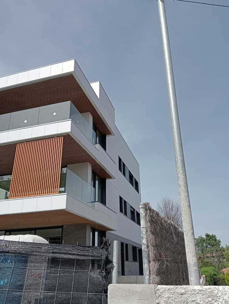 RR Soluciones Verticales exterior de vivienda